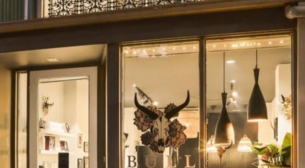 Bull Hair Boutique