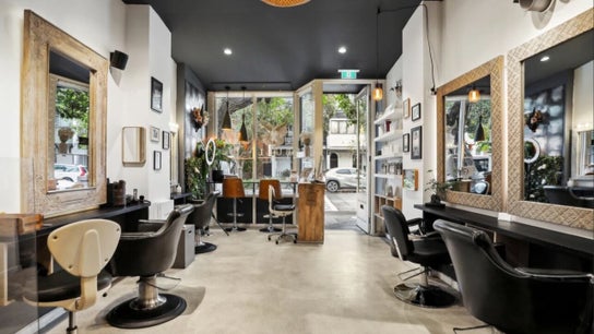 Bull Hair Boutique