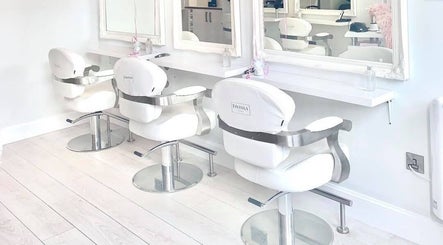 Eivissa Hair Boutique image 2