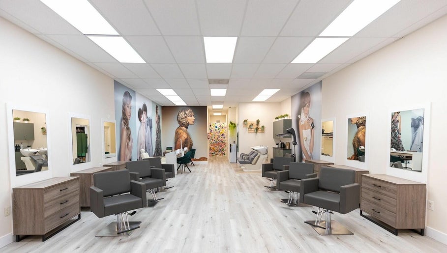 Babelle Salon and Spa image 1