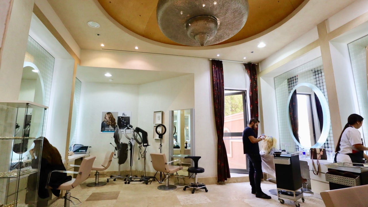 Nail Salon Abu Dhabi - #abudhabi #dubai🇦🇪 #abudhabisalon #manicure  #dizaynnogtey #pedicure #nailmaster💅 #nailartist #nailartdubai  #nailextensions #hardgelnails #luxio #moodnails #happynails💅  #abudhabirussiansalon #ombreabudhabi #frenchdizaynnogtey ...
