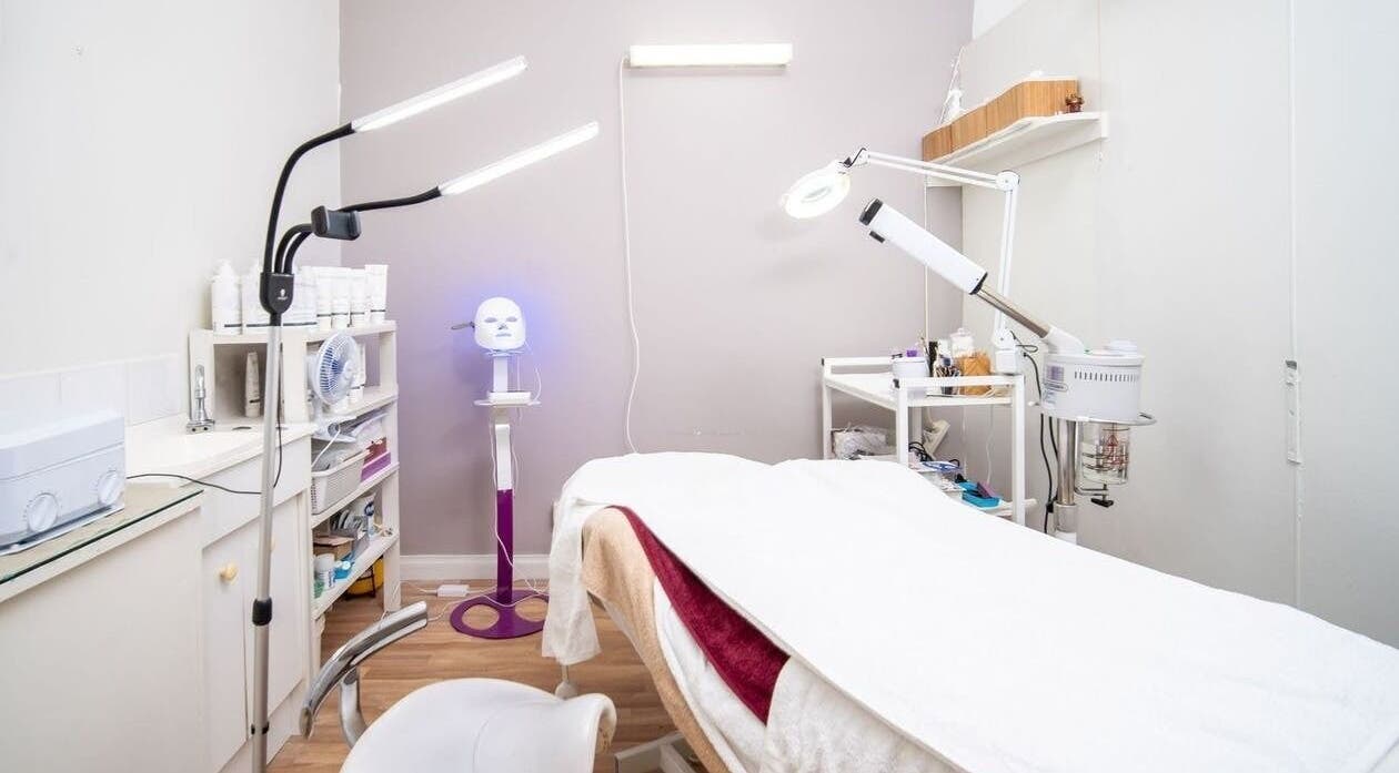 Beauty By Mela (Simply Stunnin Ascot Vale *) modern treatment room in Melbourne, Victoria, AU.