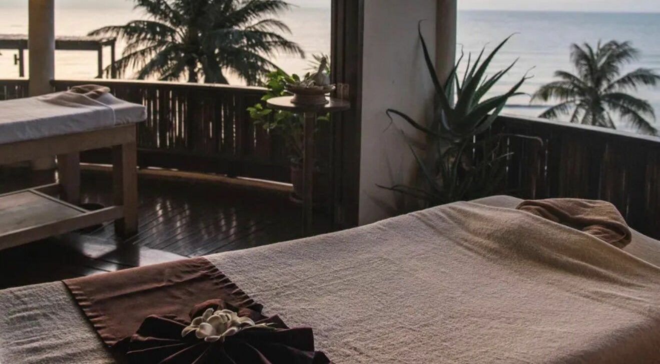 Relaxing spa room at Lakewood Ranch Med Spa with ocean views in Lakewood Ranch, Florida, US.