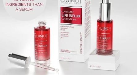 Guinot Life Influx Concentrate available at Beautique Beauty & Aesthetics Wisbech, WISBECH, England, GB.
