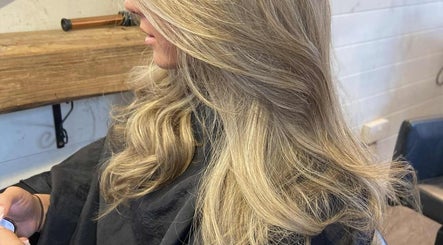Hairbelle image 2