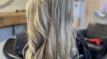 Hairbelle image 3