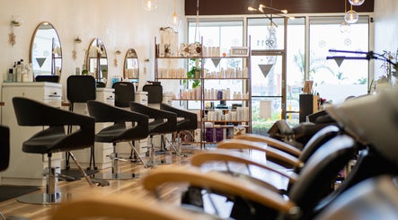 Del Sol Hair Studio image 3