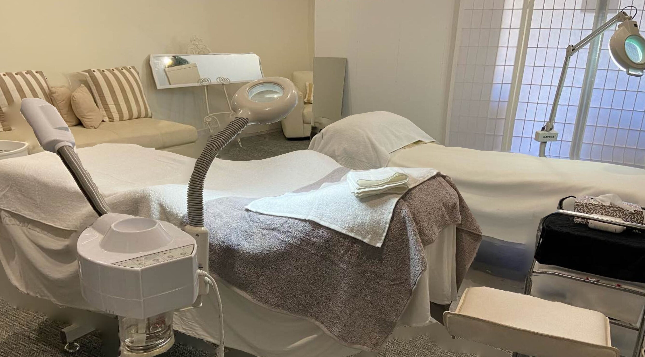 Relaxing treatment room at Sunset Waxing Beauty Studio, Melbourne, Victoria, AU. Cozy beds and calming ambiance.