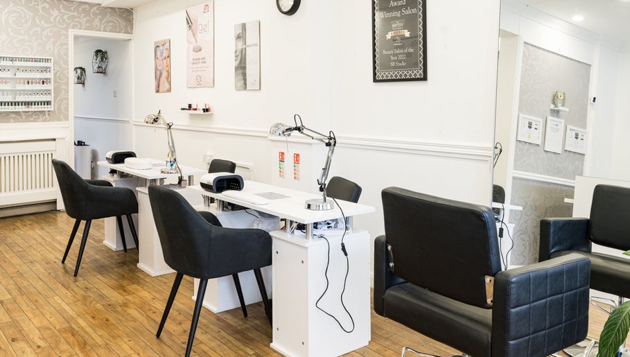 Chic nail art stations at SB Studio, Coulsdon, England, GB creating serene beauty experiences.