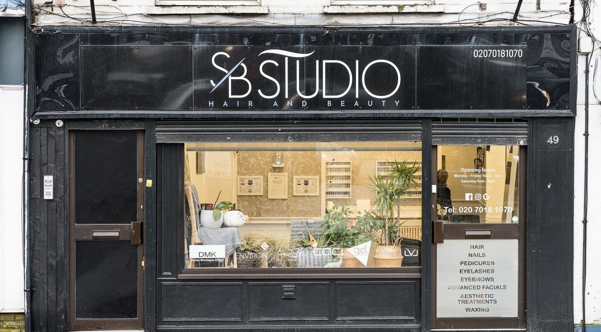 Front view of SB Studio in Coulsdon, England, GB, showcasing a stylish beauty salon exterior.