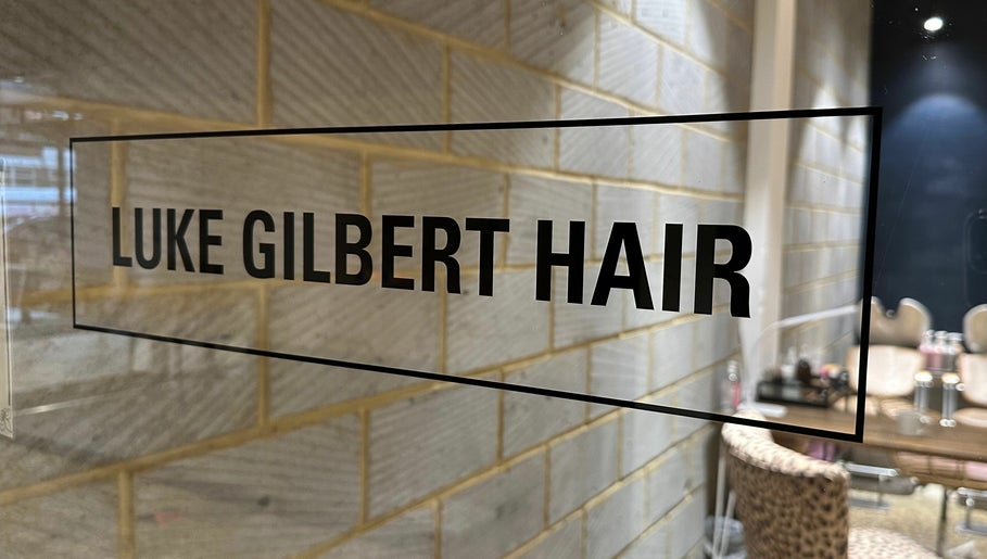 Luke Gilbert Hair The Factory Pod 10 – kuva 1