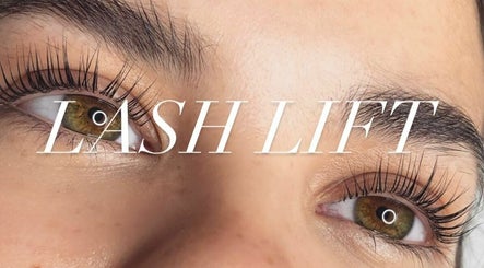 The Lash Life By Daisy afbeelding 3