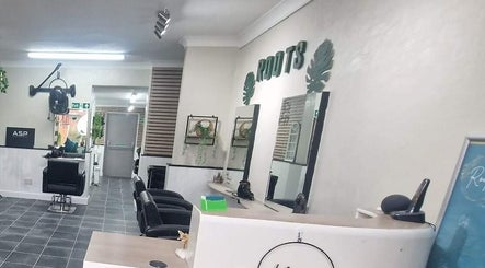 Roots Hair Salon Corby – kuva 2