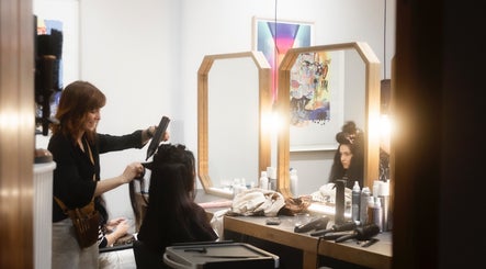 Salome the Salon, bilde 2