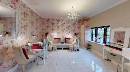 No 8 Beauty