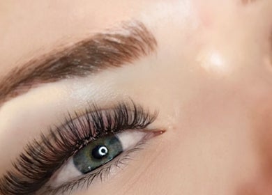 Close-up of styled eyelashes at Eden Hair & Nails, Palma, Illes Balears, ES. Perfect for enhancing beauty.