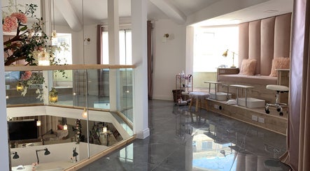 NG Dollhouse billede 3