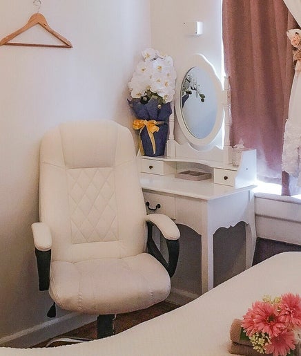 Luminous K -organic beauty salon- image 2