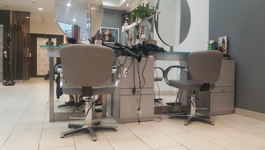 hình ảnh 1 của Clip Hair Salon