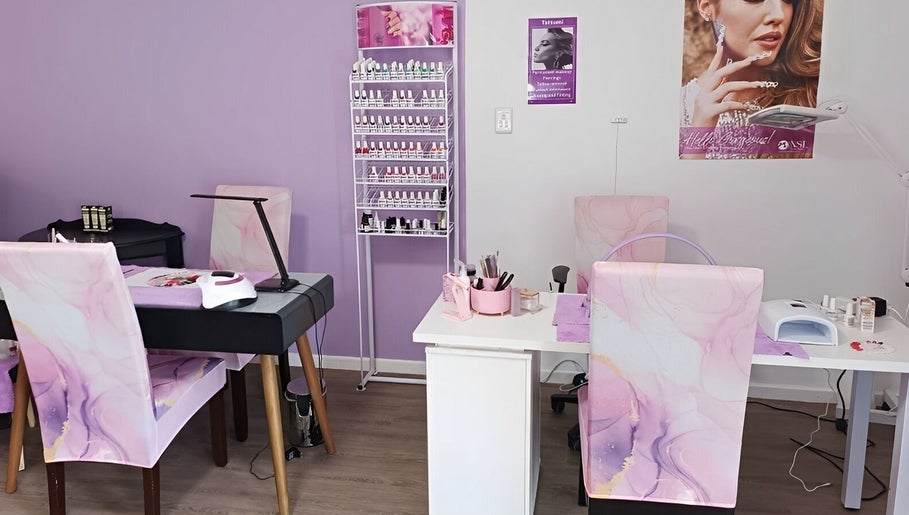 Skin and Bling Brackenfell manicure setup in Cape Town, Western Cape, ZA with lavender decor.