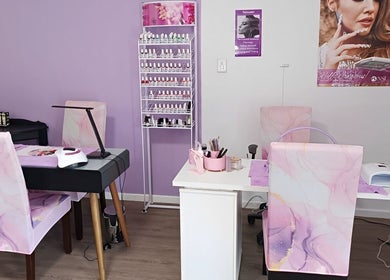 Skin and Bling Brackenfell manicure setup in Cape Town, Western Cape, ZA with lavender decor.