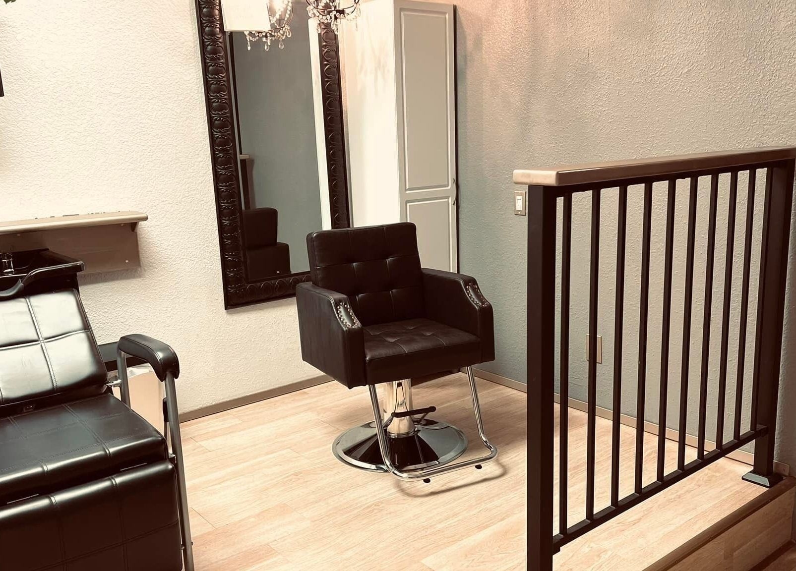 Chic salon chairs and mirror at Amore Lash Lounge, Auburn, California, US.