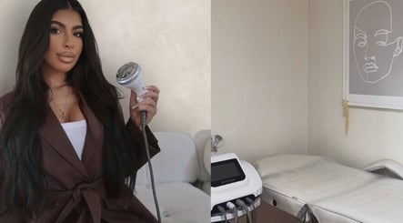 Expert holding contour device at Luxe Contouring By Sofia, Melbourne, Victoria, AU, serene room with equipment.