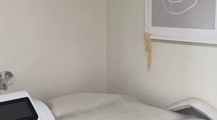 Calm treatment room at Luxe Contouring By Sofia, Melbourne, Victoria, AU with modern decor.