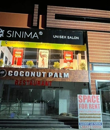 SINIMA Salon - Kakkanad billede 2
