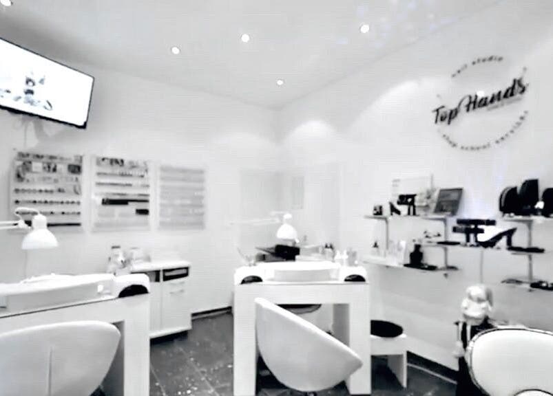 Innenansicht von Top Hands Nagelstudio & Make Up Seit 2003 in Zürich, Zürich, CH. Moderner und stilvoller Raum.