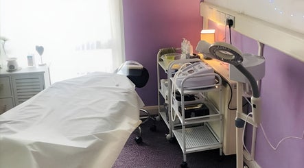 Tranquil treatment room with a massage table at Emz4massage in Ilkeston, England, GB.