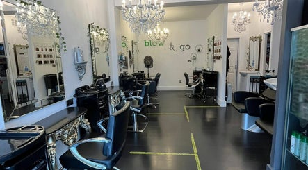 SY2 The Salon afbeelding 3