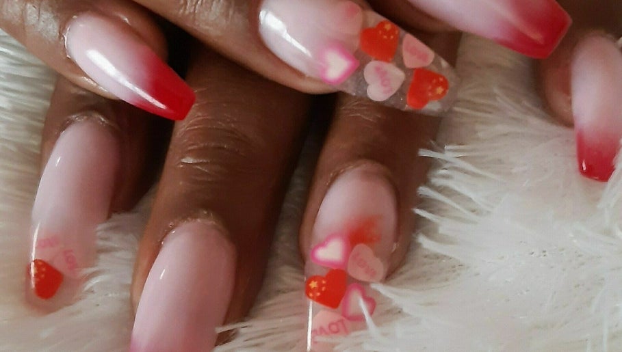 Modern Legend Nail and Beauty image 1