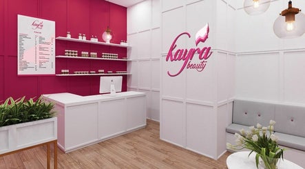 Kayra Beauty - The Palms Opposite to Number Shoes obrázek 2