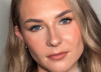 Close-up of flawless makeup at RL Beauty Co., Seville Grove, Western Australia, AU.