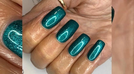 Laura Bremner Nails and Beauty image 2