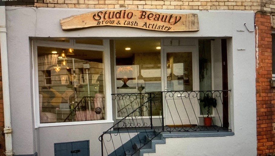 Studio Beauty 1paveikslėlis