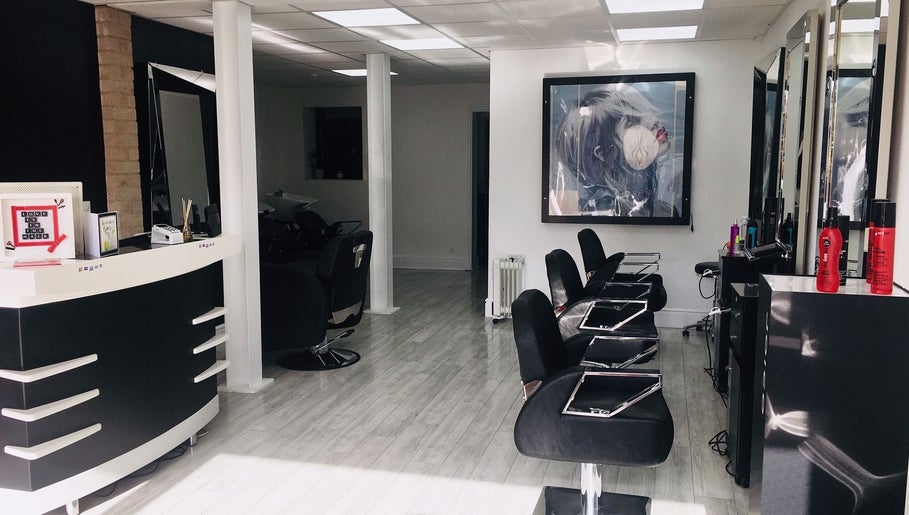 Melissa's Hair Salon, bilde 1