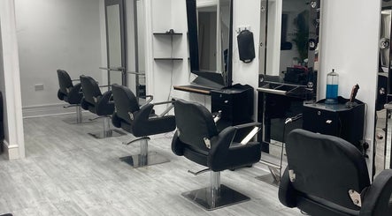 Melissa's Hair Salon, bild 2