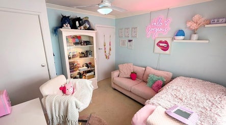 Sugar Coat Me Make Up Artistry imagem 2
