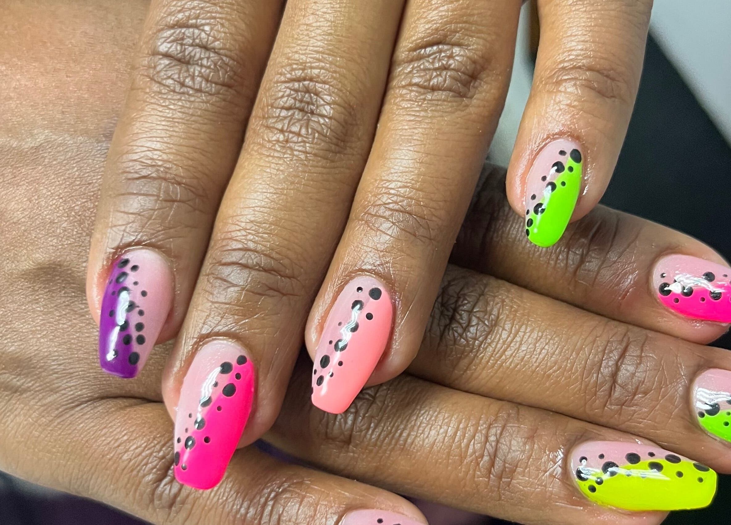 Colorful polka dot nail art at Lifestyle on Location: Flight Centre East Rand, Boksburg, Gauteng, ZA.
