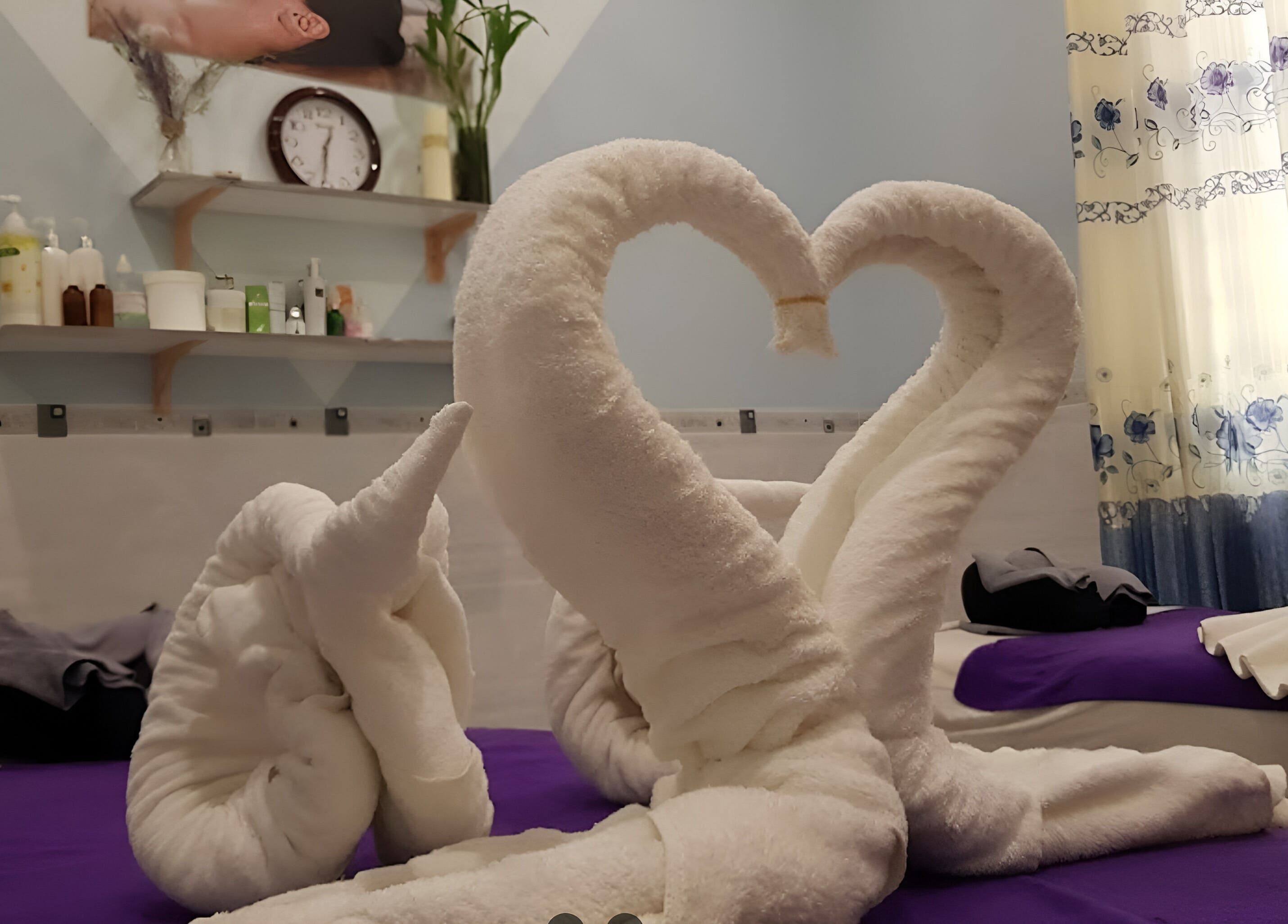 Elegant swan-shaped towels at Lotus Spa 1, Thành phố Phú Quốc, Kiên Giang, VN create a serene ambiance.