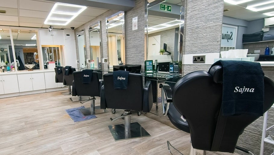 Sajna Hair and Beauty 234A Upper Tooting صورة 1