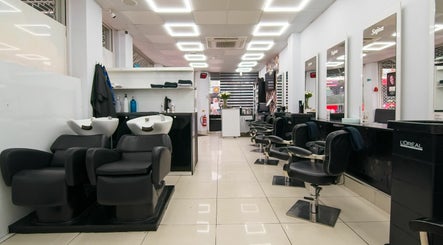 Sajna Hair and Beauty Ladies Only - Tooting