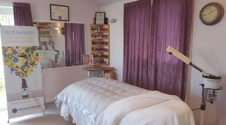 Vanity Fair Beauty & Skin Care Salon