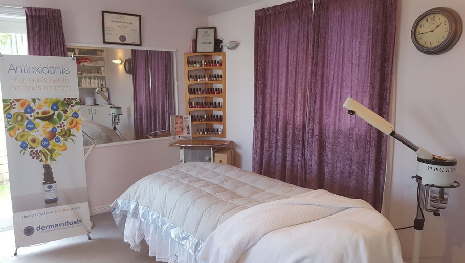 Cozy treatment room at Vanity Fair Beauty & Skin Care Salon, Auckland, Auckland, NZ, with calming ambiance.