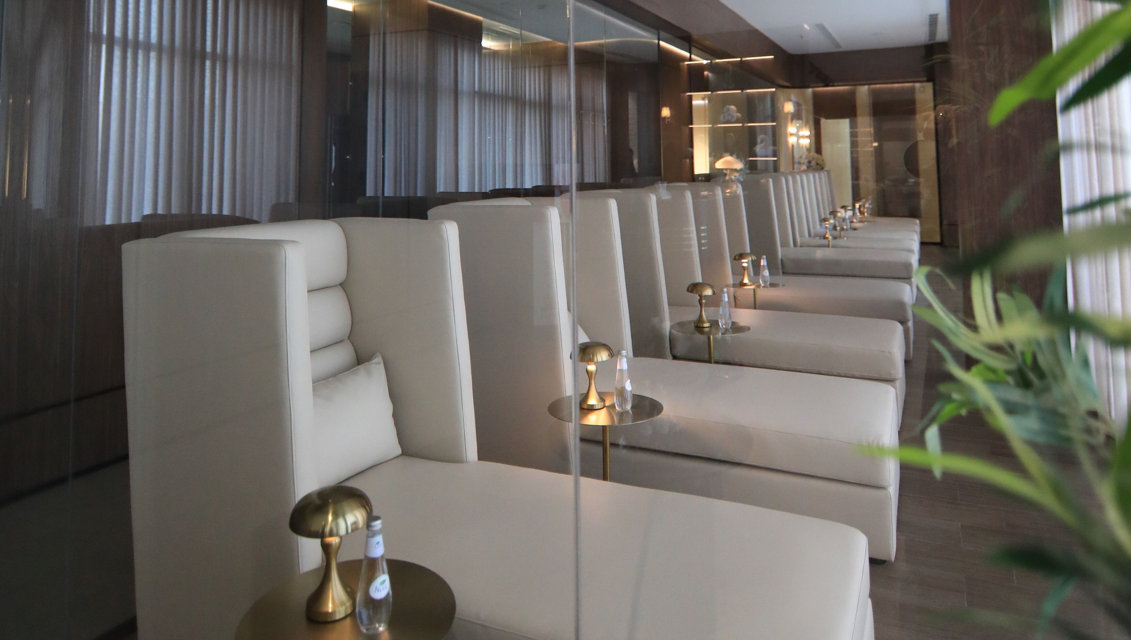 منطقة استرخاء حديثة في سبا الصالونات سوليدير، الخُبر، المنطقة الشرقية، السعودية.