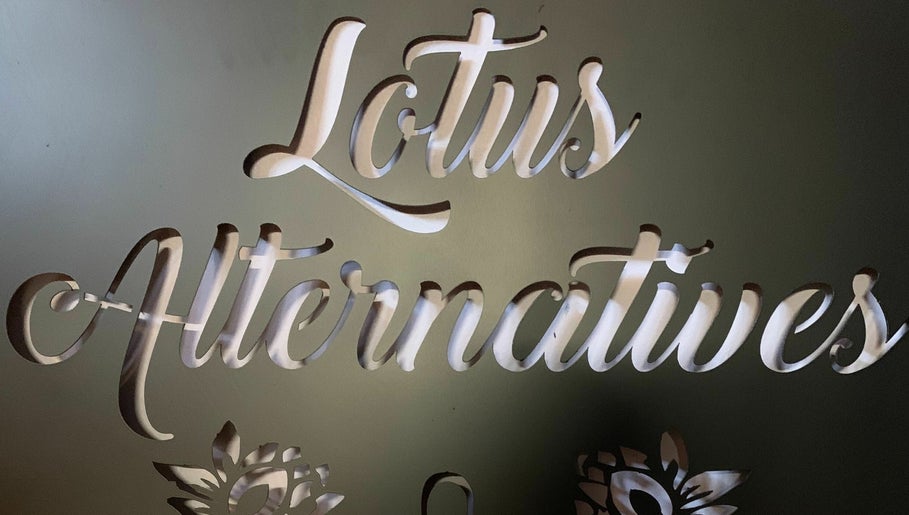 Lotus Alternatives – obraz 1