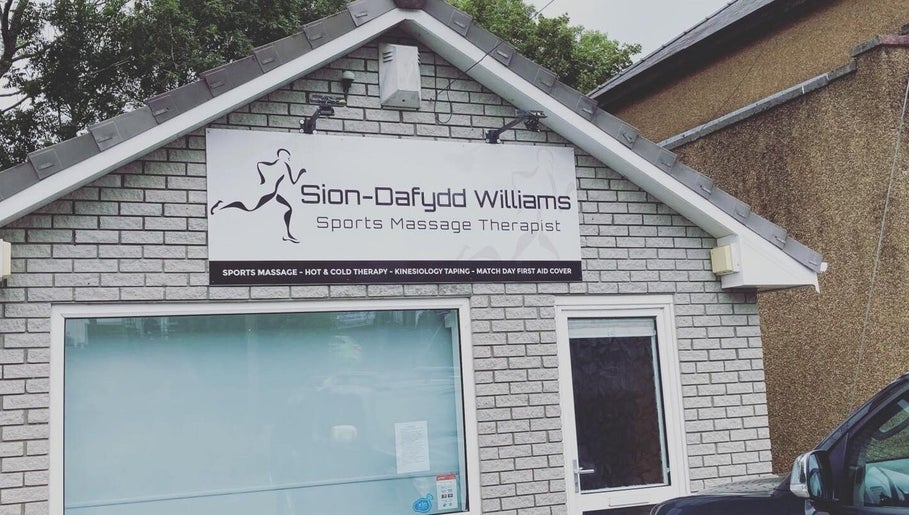 Sion-Dafydd Williams - Sports Massage Therapist obrázek 1