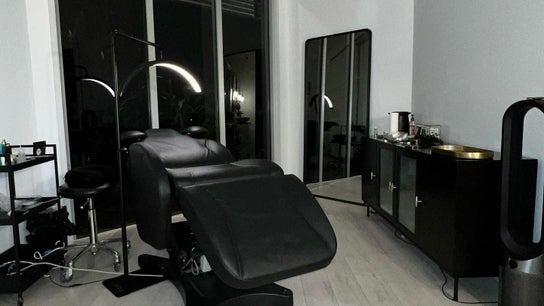 Glam Studios Ormeau